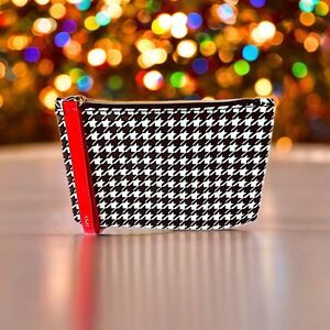 IPSY So Royal Luxe Vibes Limited Edition Bag NWOT November 2021 Bag Only 5”x7”